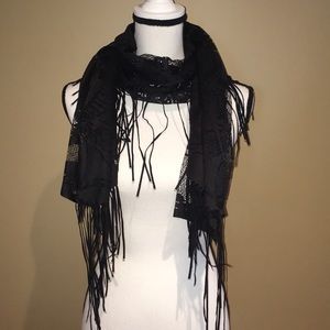 Lace Scarf with Skulls